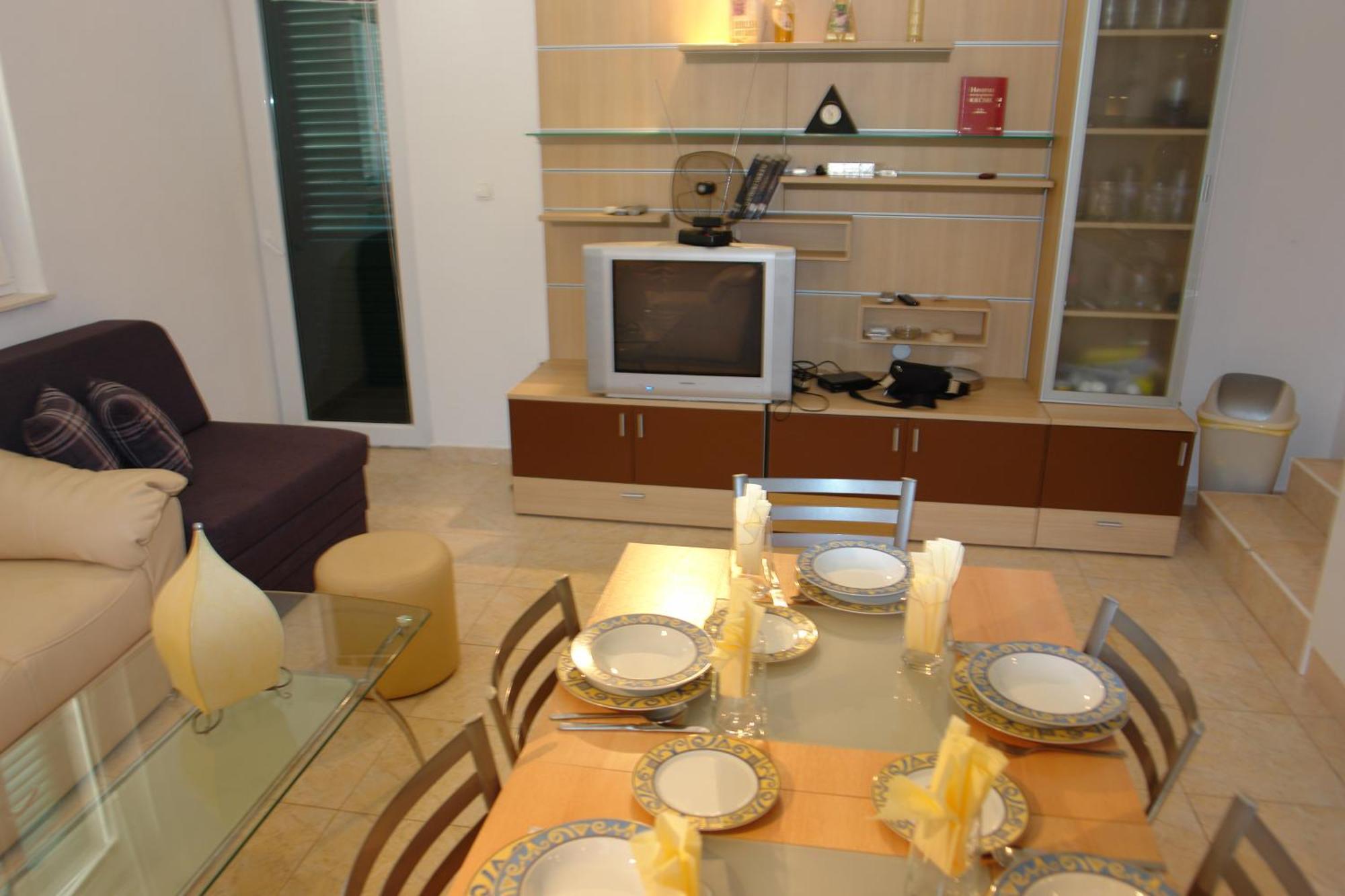 Robinson Bella Apartment Bogomolje Luaran gambar