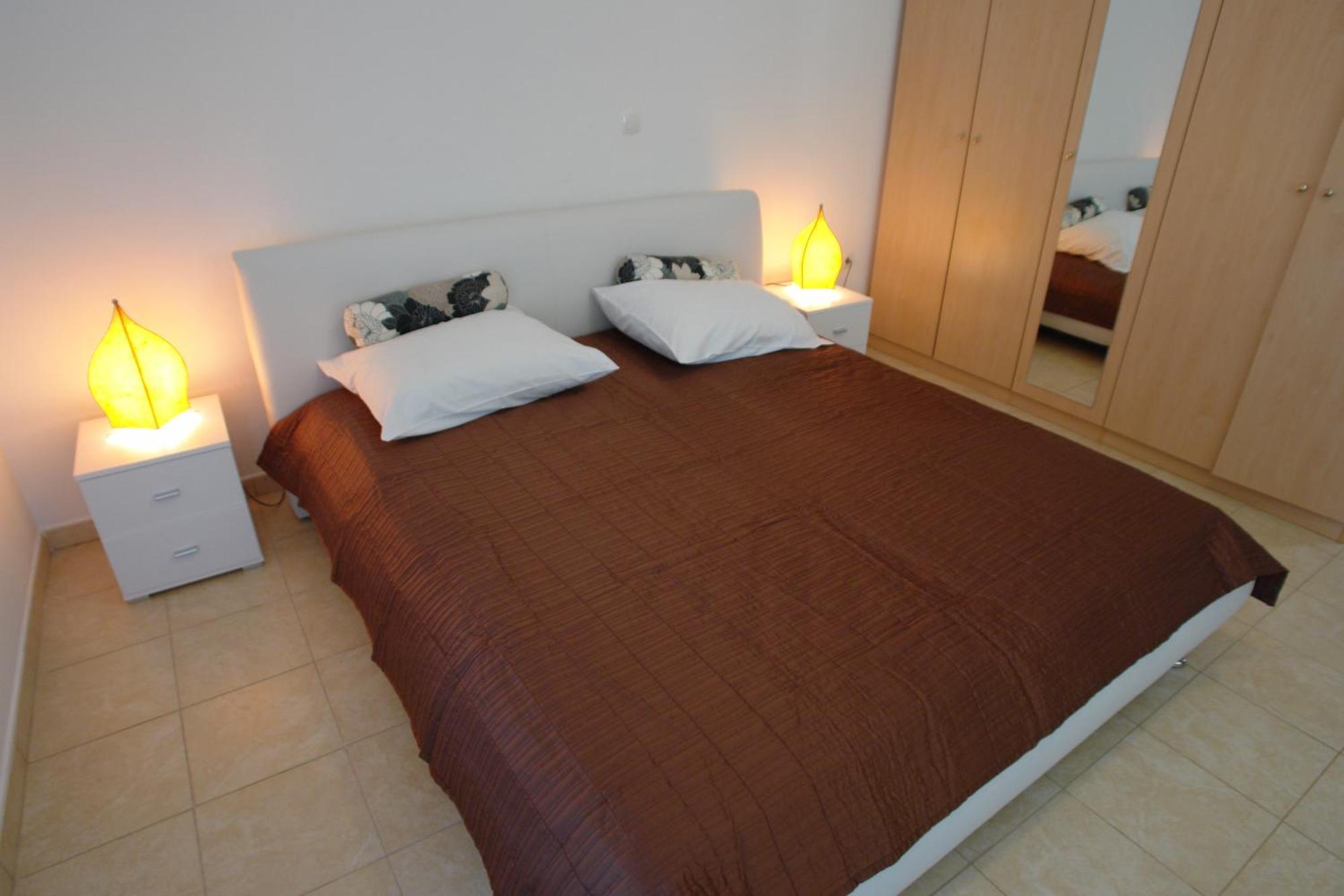 Robinson Bella Apartment Bogomolje Luaran gambar