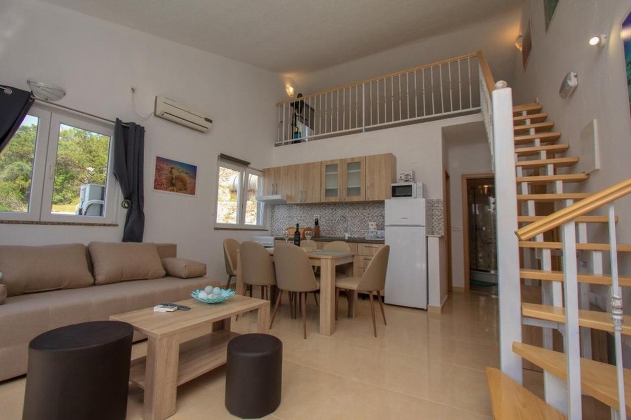 Robinson Bella Apartment Bogomolje Luaran gambar